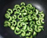 簡単シンプル失敗なし！ゴーヤーチャンプル作り方1写真