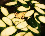 パリパリきゅうりとカリカリ豚の醤油炒め作り方7写真