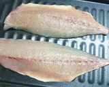 簡単！オカンのツバスのガリバタ焼き！作り方2写真