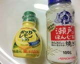 スポーツドリンクの炭酸割り＋塩＆レモン。作り方6写真