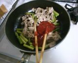 簡単 豚肉と アスパラのチーズケチャ炒め作り方5写真