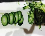 たっぷりきゅうりと蒸し鶏のサラダ作り方1写真