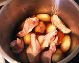 【超簡単】手羽元とじゃがいもの甘辛煮作り方5写真