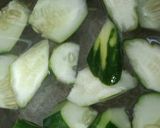 簡単！育ち過ぎなキュウリの味噌煮作り方1写真