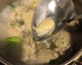 すくって落とすだけ！クリアな鰯のつみれ汁作り方4写真