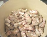 軟骨付き豚バラ肉のうま煮☆*作り方1写真