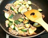 簡単！ズッキーニとトマトの夏野菜麻婆豆腐作り方3写真