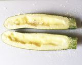 味噌タルタル☆ズッキーニボート作り方1写真
