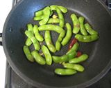 ビールが進む♪枝豆のアンチョビ炒め作り方4写真