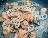 女子中学生弁当　レンコンキンピラ☆作り方1写真
