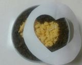 牛そぼろ丼☆ハートにして見ました♪作り方1写真