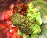 アボカド&トマトのジェノベーゼ蕎麦作り方1写真