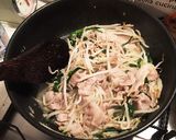 豚肉にらもやし!アジア風そうめん☆☆作り方3写真