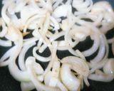余った餃子の具で！オイマヨ♡スタミナ丼作り方3写真