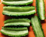 超簡単！ゴーヤの玉子とじ〜苦味あります。作り方1写真