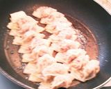 失敗しない♪パリッとぎょうざの焼き方♪作り方9写真