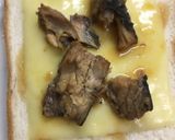 さば缶をのせたチーズトースト作り方2写真