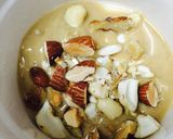 胡麻とナッツのハニーチーズトースト作り方1写真