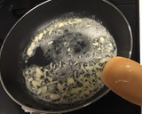 ☆オクラとさつま揚げガリバタ醤油炒め☆作り方2写真
