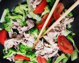 豚肉とブロッコリーとトマトのチーズ炒め♪作り方5写真