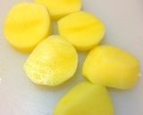 ズッキーニとポテトのローズマリー焼き作り方1写真