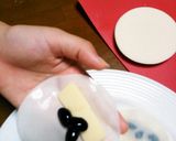 黒豆とチーズの餃子の皮パリパリ揚げ作り方2写真