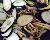 なすとモロッコインゲンと豚肉のピリ辛炒め作り方6写真