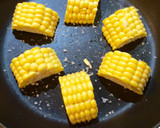 簡単で食べやすい！蒸し焼きとうもろこし♪作り方2写真