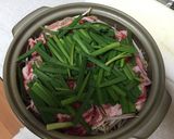 豚ニラもやしの土鍋蒸し ポン酢を添えて作り方3写真