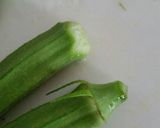 育ちすぎたオクラ素揚げ!インゲン豆も!作り方1写真