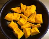 スイーツ風♡ホクホク南瓜の塩バター煮♡作り方1写真