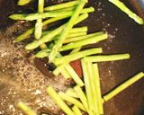 夏にアスパラ炒め☆もやし&ちくわ作り方2写真