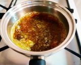簡単 鶏肉ソテー♪玉ねぎ・にんにくソース作り方4写真
