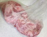 安いお肉で簡単ジューシーな冷しゃぶ☆作り方1写真