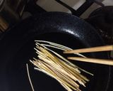 やみつきかりかりパスタ！決め手はコンソメ作り方3写真