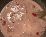 牛乳パックで♪フローズンいちごヨーグルト作り方2写真