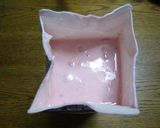 牛乳パックで♪フローズンいちごヨーグルト作り方3写真