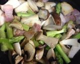 キノコとアスパラのクリーミーチーズ焼き作り方2写真