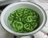 ➏　ゴーヤとにんじんのチャンプルー　➏作り方4写真