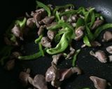 砂ずりとピーマンの塩コショウ炒め作り方5写真