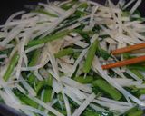 じゃがいもと空芯菜のホットサラダ作り方4写真