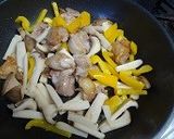 鶏肉のパプリカとエリンギのカレー炒め作り方4写真