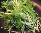 簡単‼水菜と油揚げの煮浸し作り方1写真
