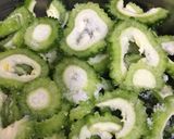 ピリ辛☆サッと煮てカリカリのゴーヤの佃煮作り方1写真