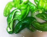 甘じょっぱいピーマンと牛肉の炒め物作り方1写真