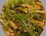 水菜のスプラウトと焼き油揚げサラダ作り方3写真