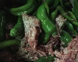 シシトウのニンニク肉味噌炒め作り方2写真