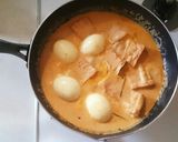 厚揚げとゆで玉子のレッドカレー煮込み作り方3写真