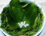 えごまの葉の醤油漬＆えごまの葉おにぎり作り方1写真