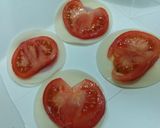 簡単つまみ・餃子の皮のパリパリトマトピザ作り方4写真